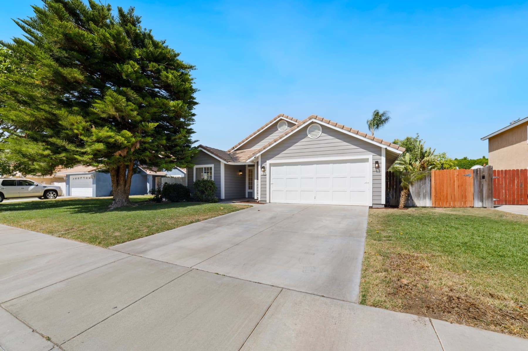 4108 Sunnysage Dr photo 2
